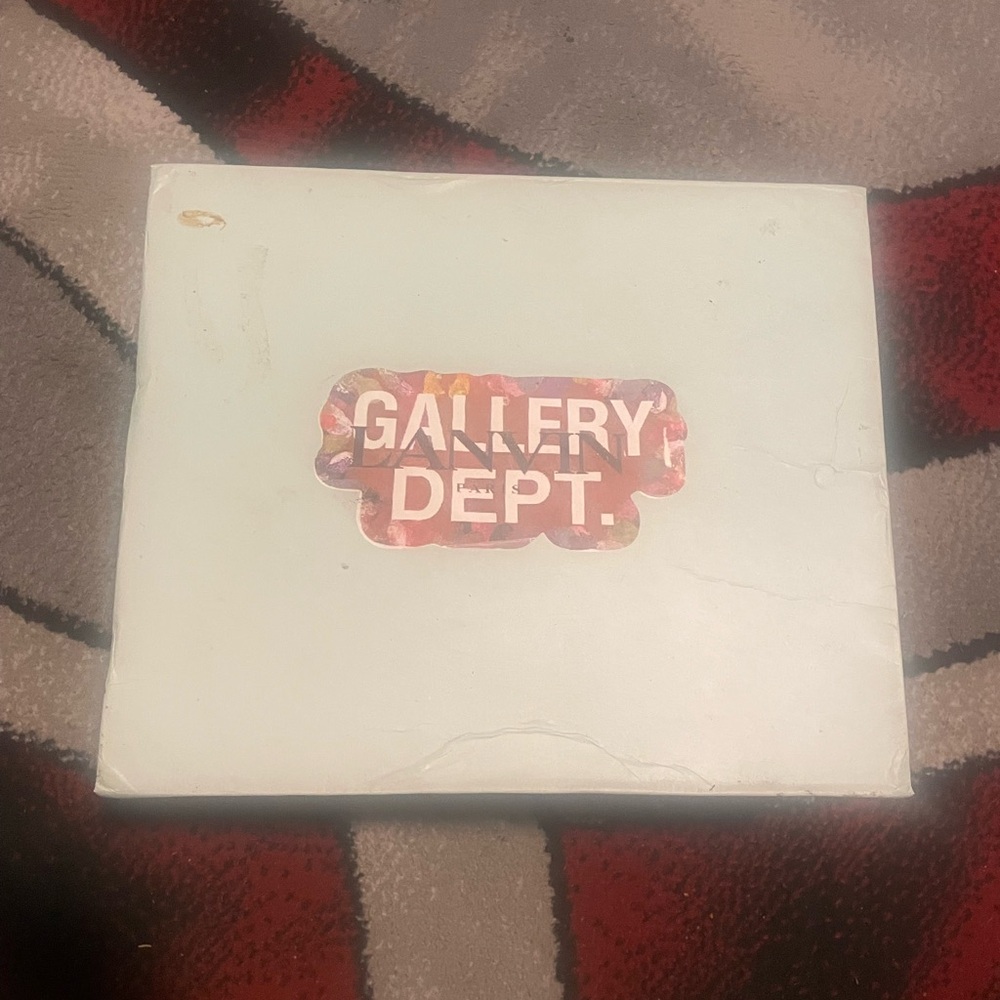 Gallery Dept lanvins size 43 and I’m willing to trade for 2 pair of new jordans